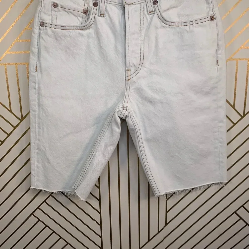 RE/DONE 80'S Long Denim Shorts in Bleach‎ White